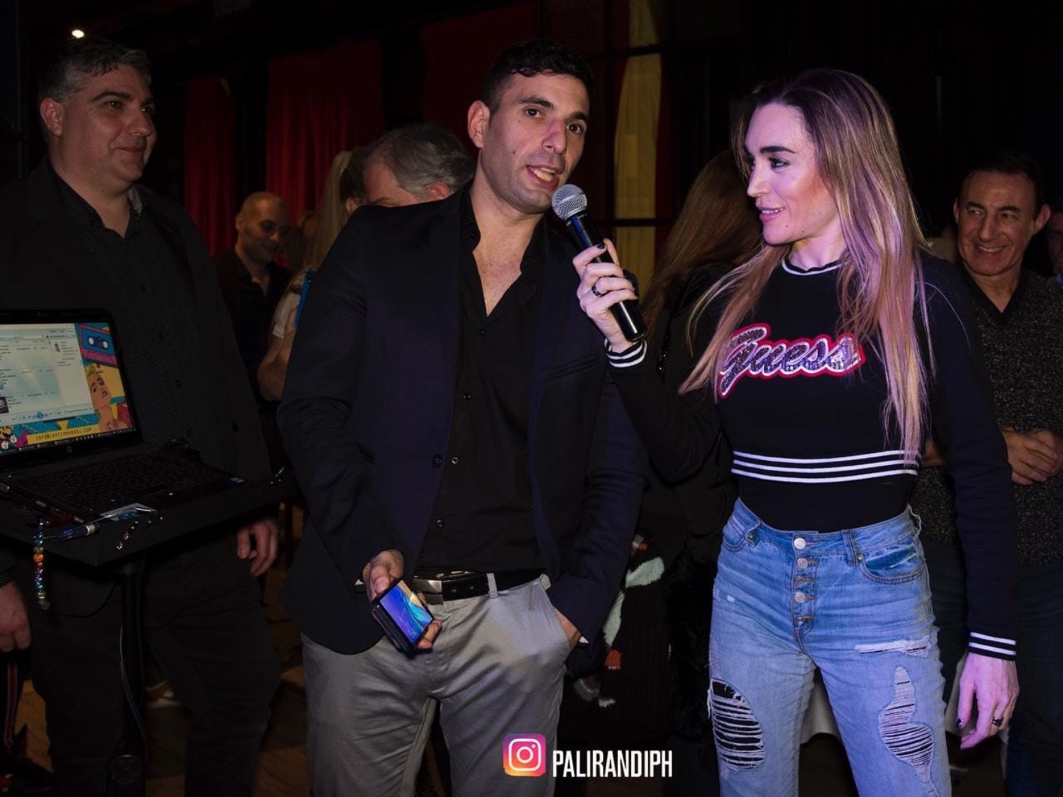 Fernando Villalba en presentación musical